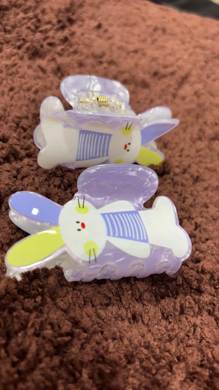 Animal Shaped Acrylic Claw Clip