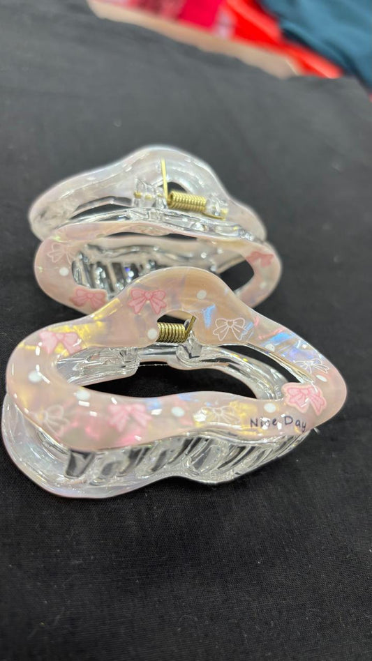 Bow Cloud Claw Clip