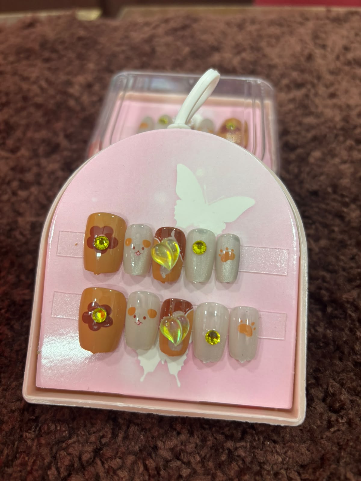 Artificial Nails