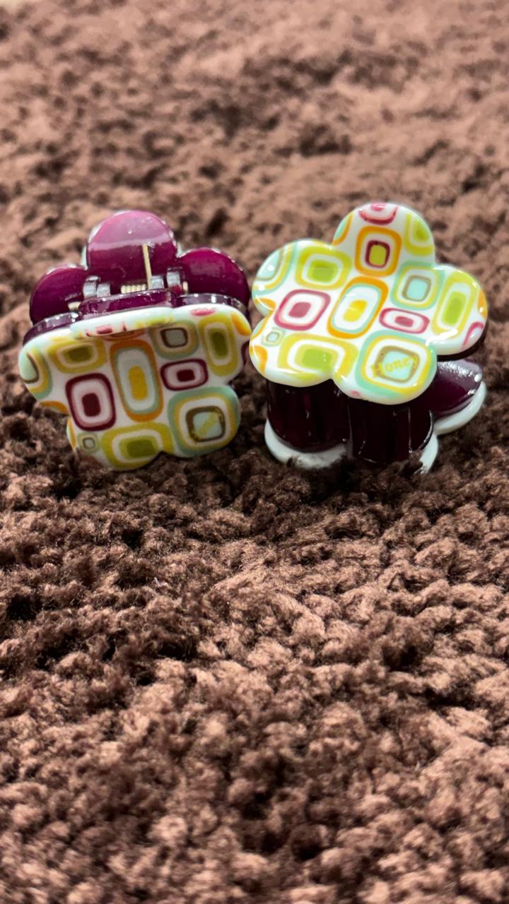Mini Flower Claw Clip