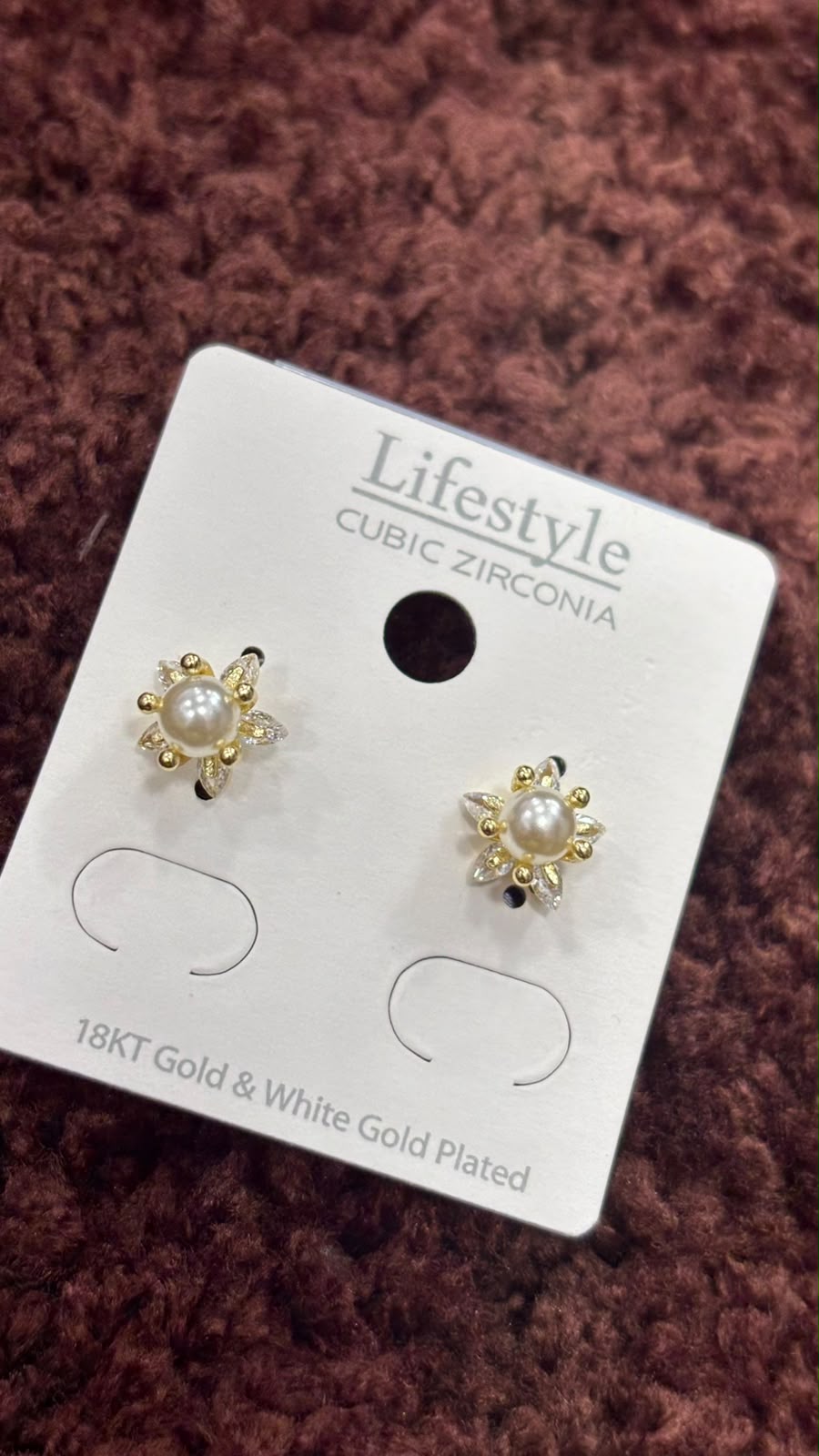 Anti-Tarnish  Pearl Burst Flower Earrings