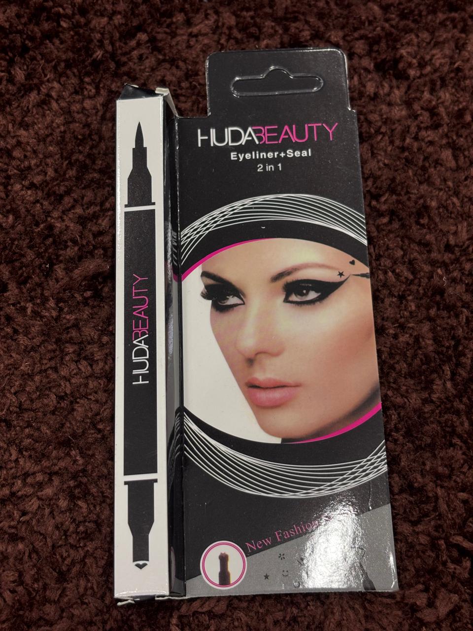Huda Beauty Eye Linear