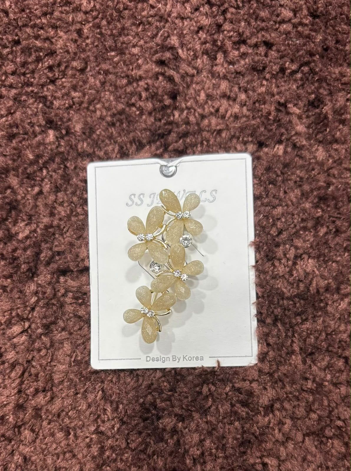 Glitter Blossom Saree Brooch