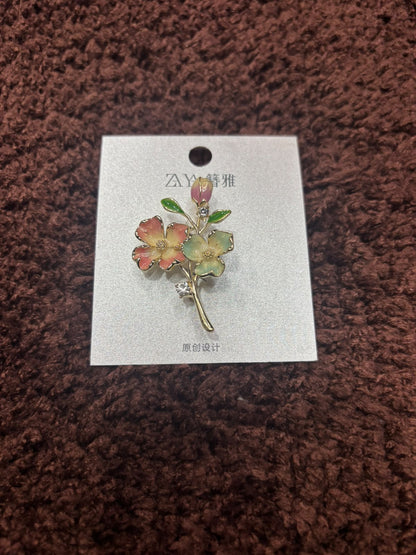 Pastel Flower Bouquet Saree Pin